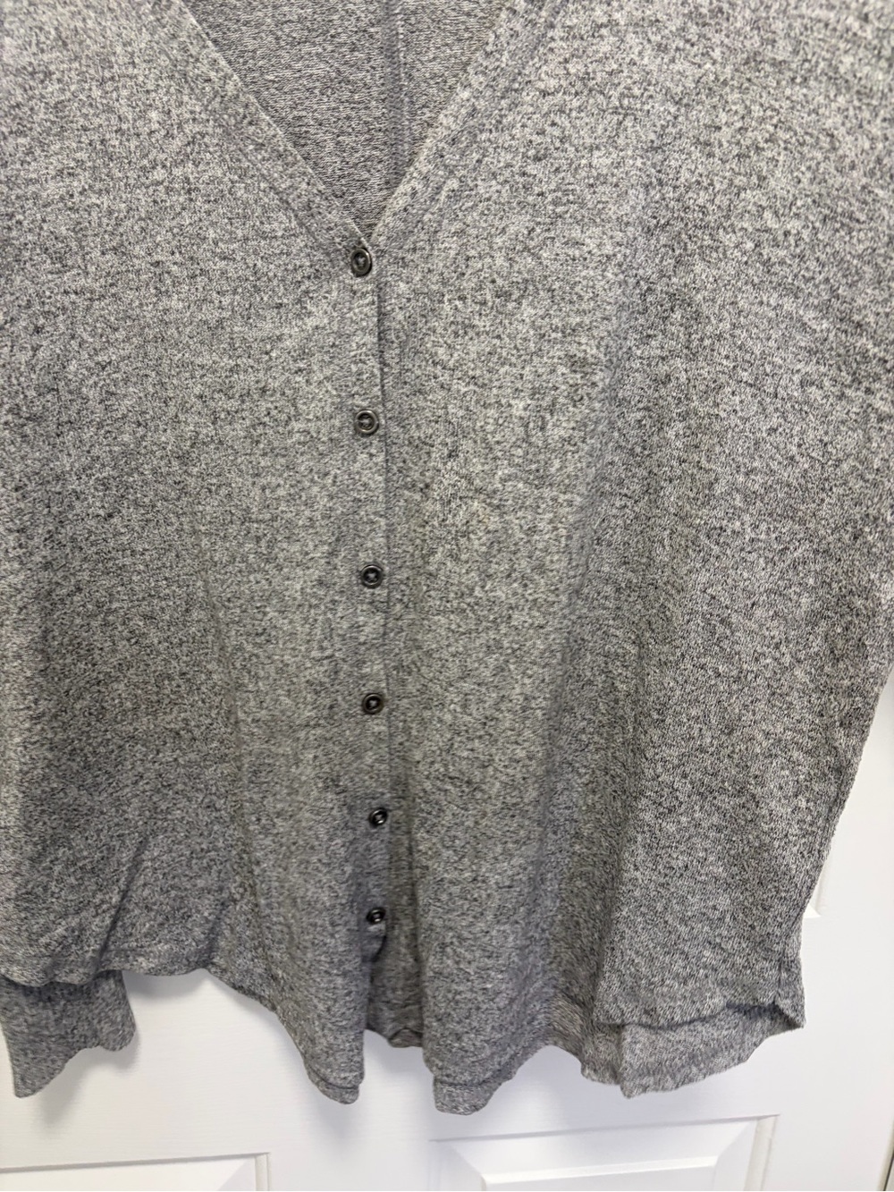 Abercrombie & Fitch Heather Gray Button-Up Women's Cardigan - Picture 4 of 6